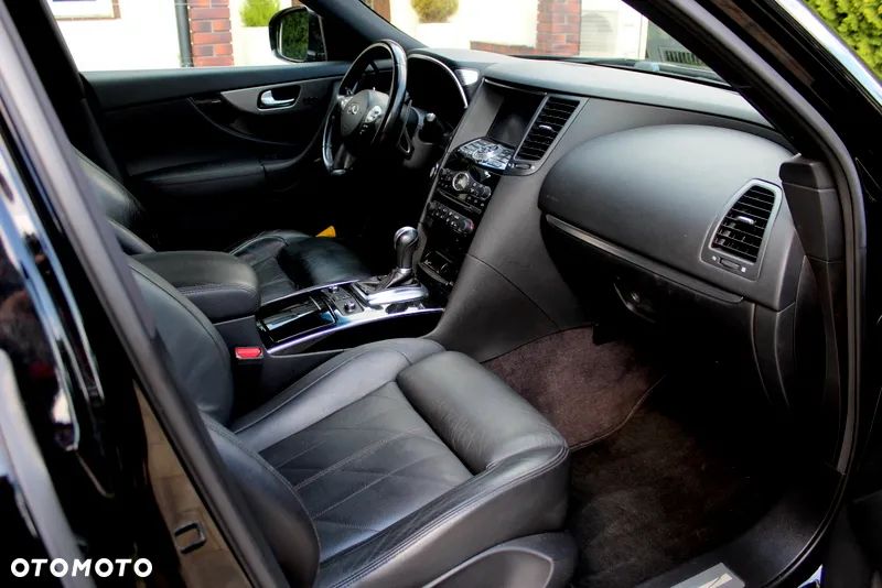 Infiniti QX70 3.0d S Premium - 8