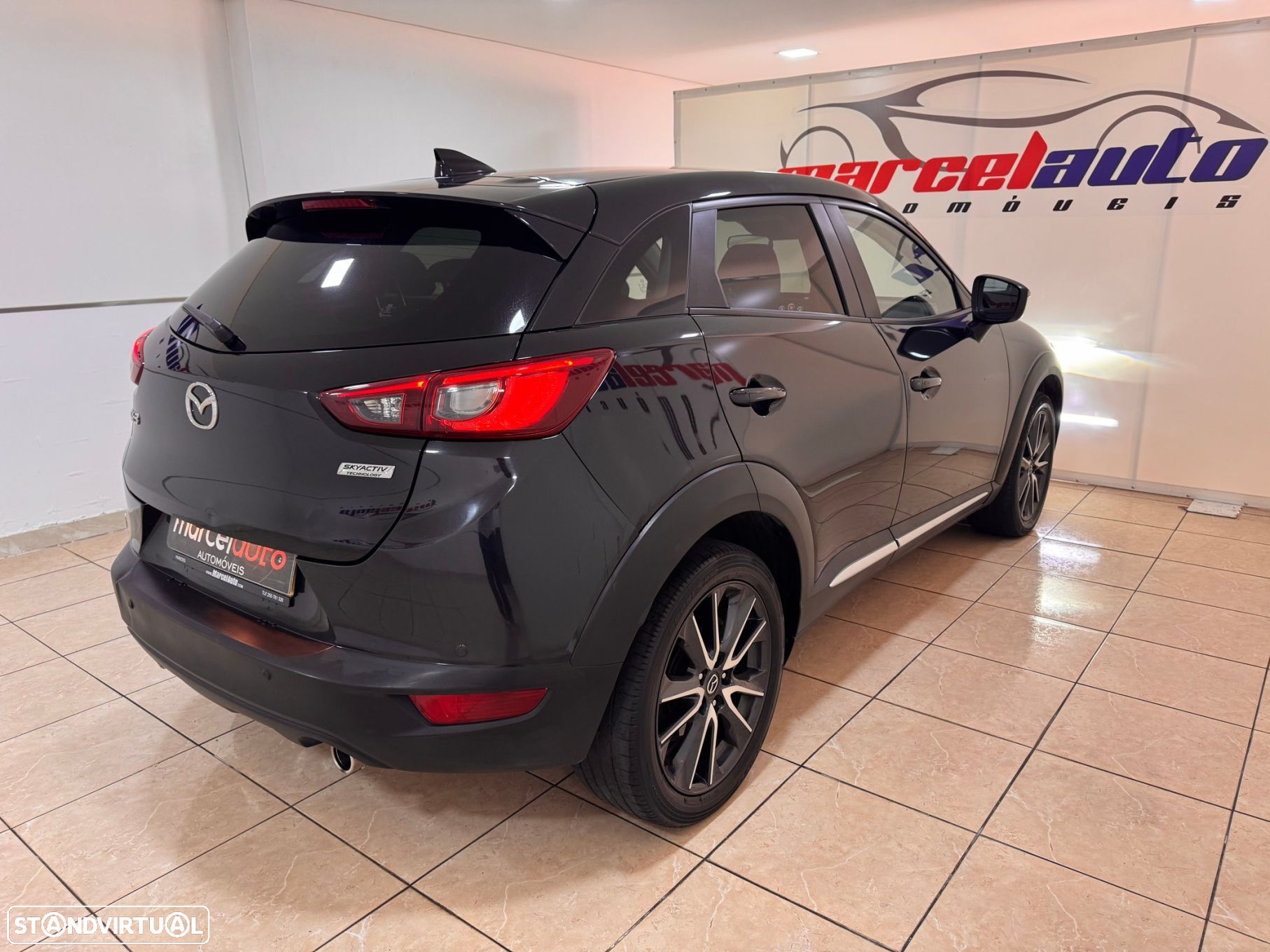Mazda CX-3 1.5 Sky.Excellence Navi - 9