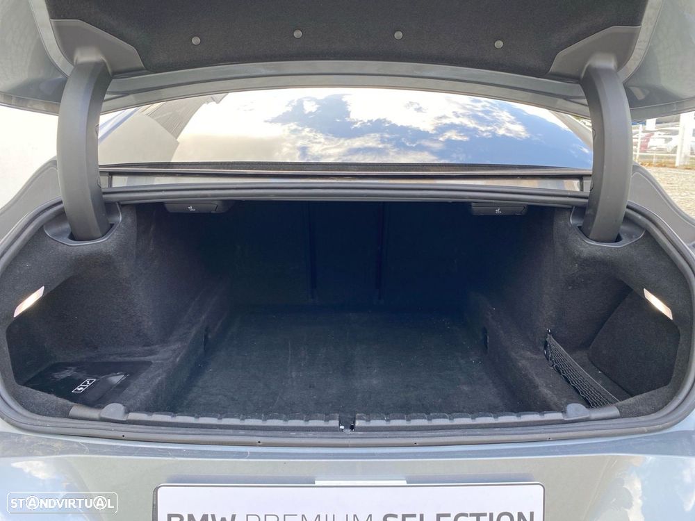 BMW 840 Gran Coupé d xDrive Pack M - 22