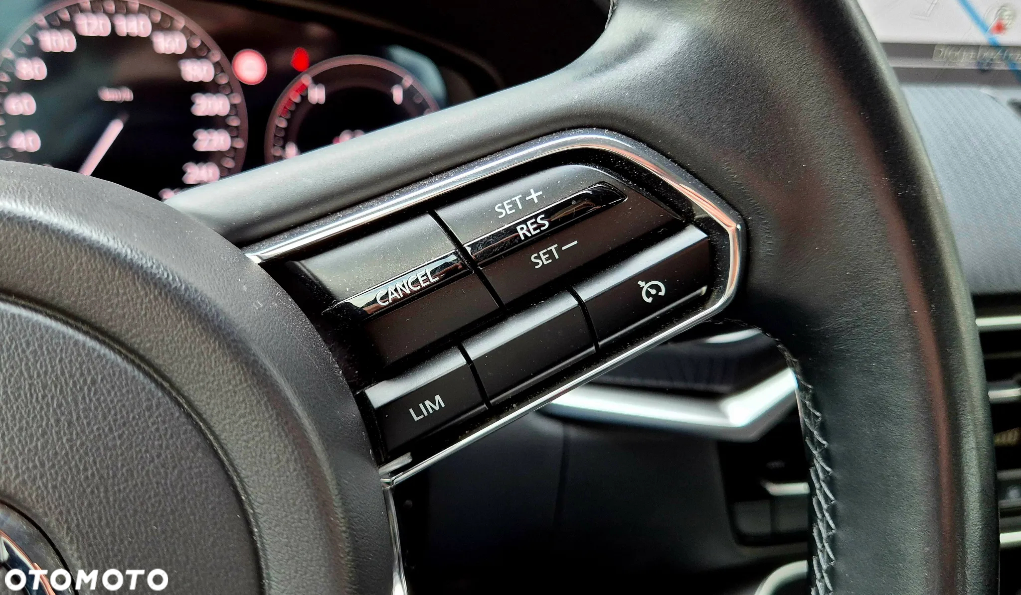 Mazda CX-60 - 14