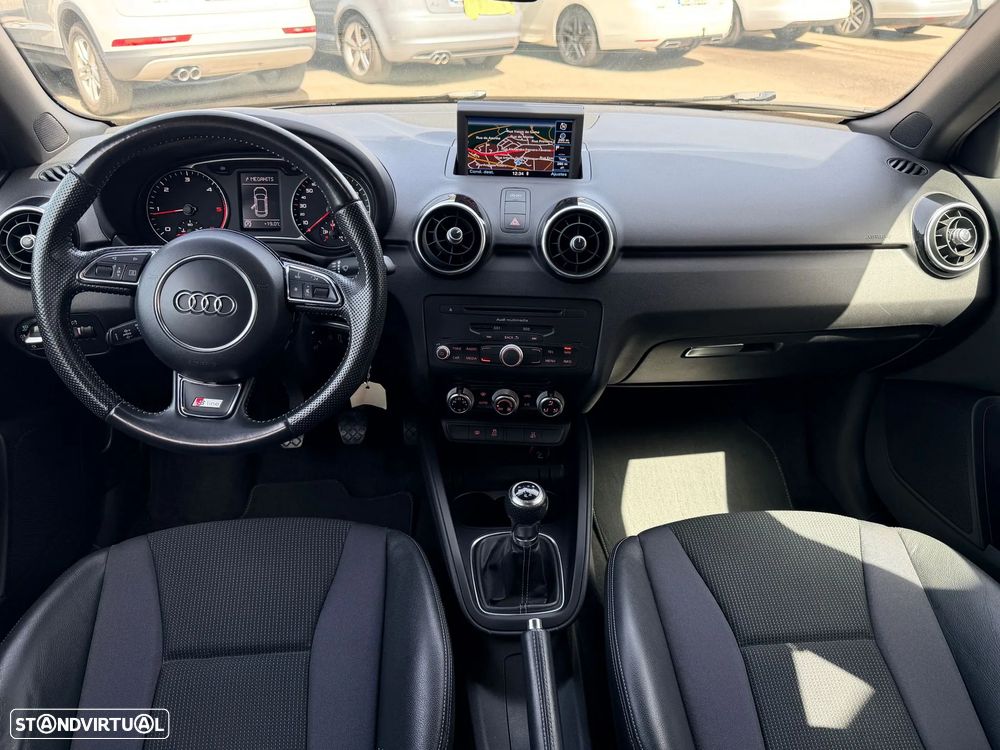 Audi A1 1.6 TDI S line Sport Pack - 5