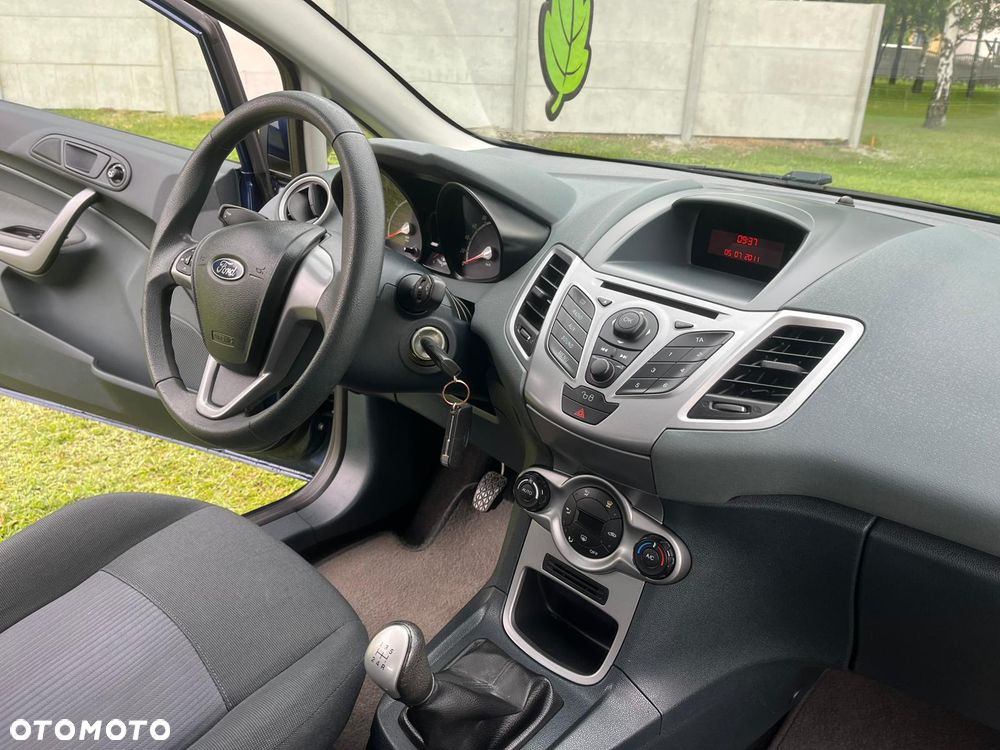 Ford Fiesta 1.25 SYNC Edition - 22