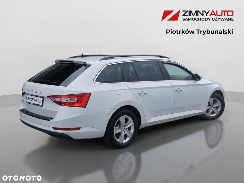 Skoda Superb 2.0 TDI Ambition DSG7 - 3