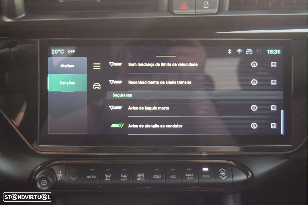 Alfa Romeo Junior 1.2 Sport Speciale eDCT6 - 24