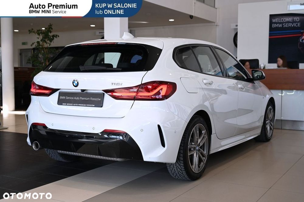 BMW Seria 1 118i M Sport - 5