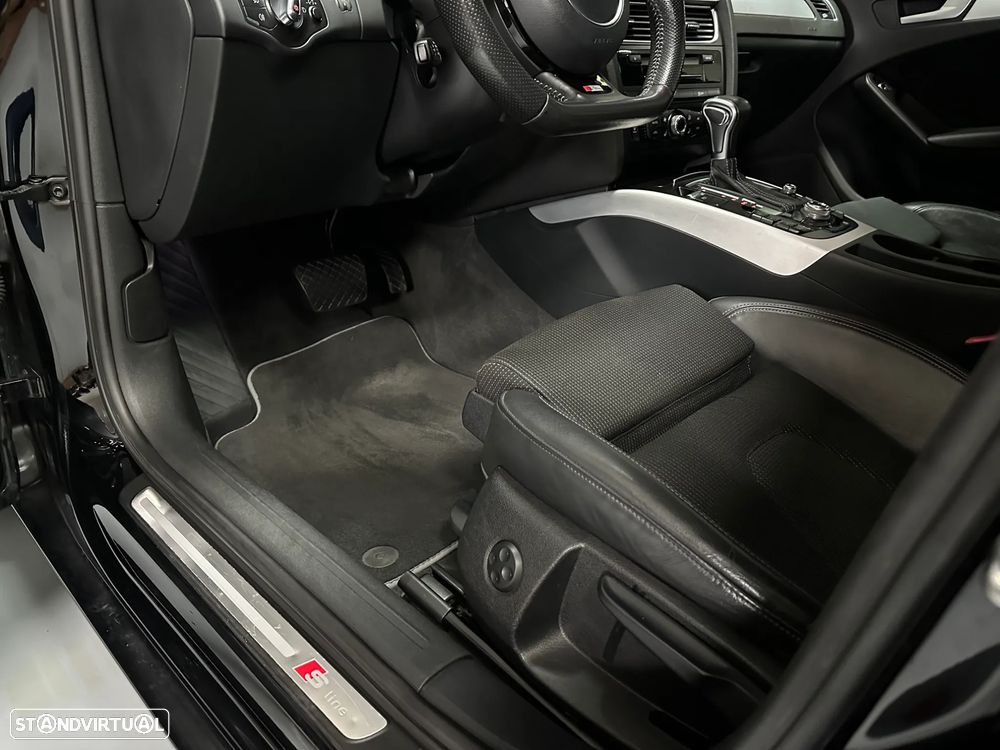Audi A4 Avant 2.0 TDI multitronic S-line - 34