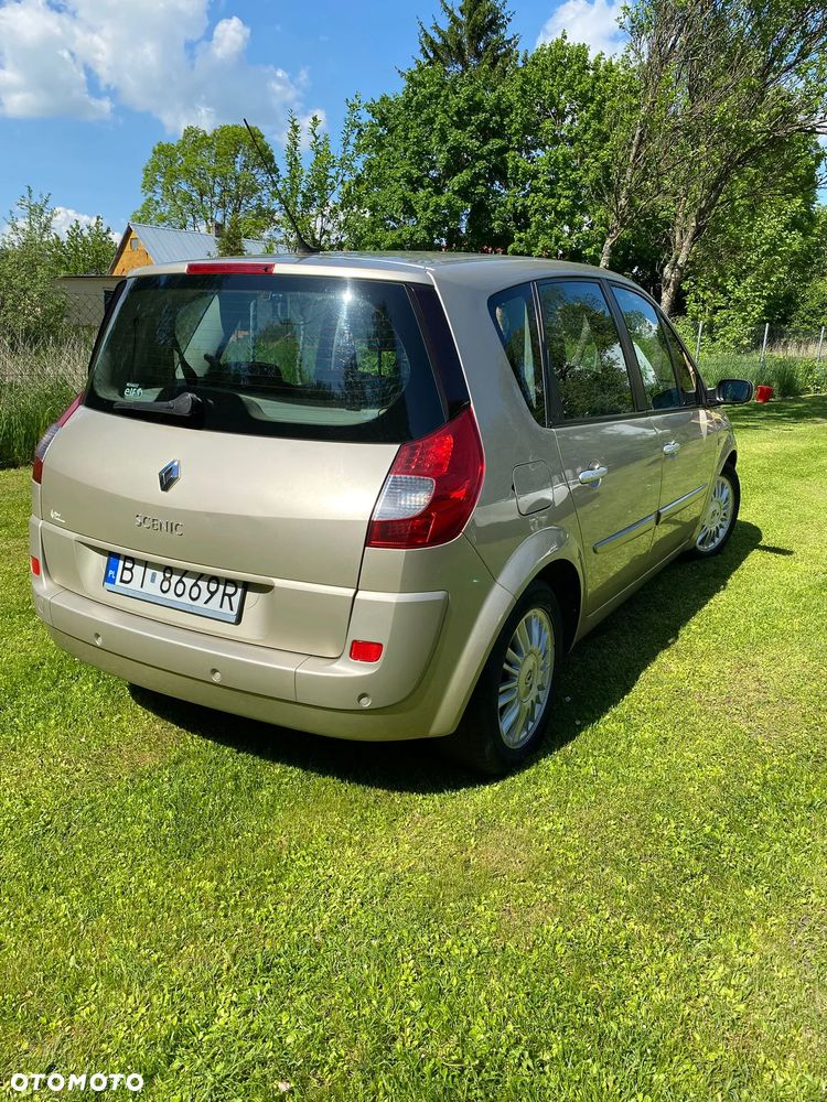 Renault Scenic 1.9 dCi Luxe Privilege - 8