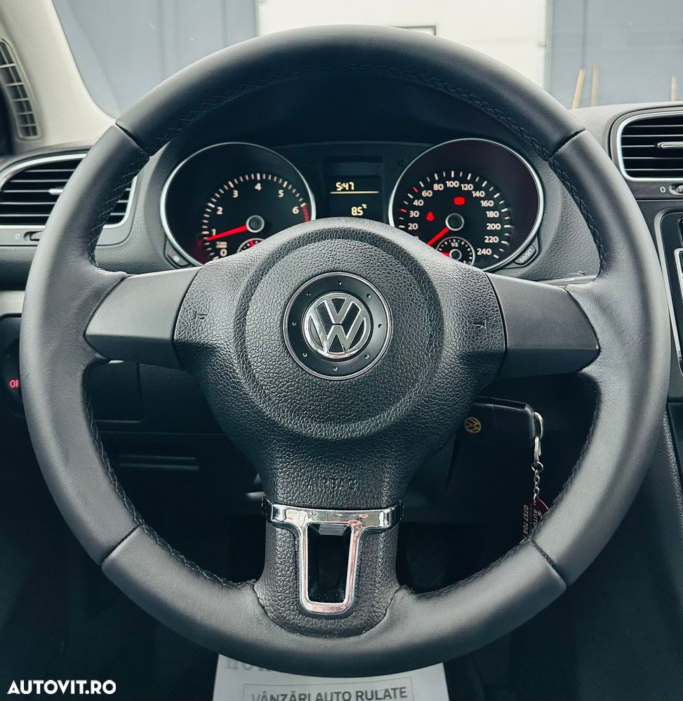 Volkswagen Golf 1.4 Comfortline - 26