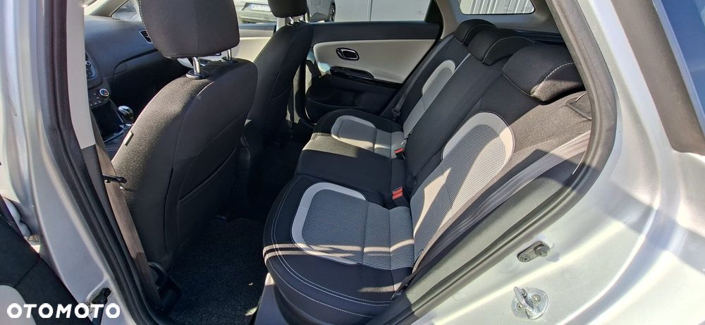 Kia Ceed 1.6 CRDi L - 26