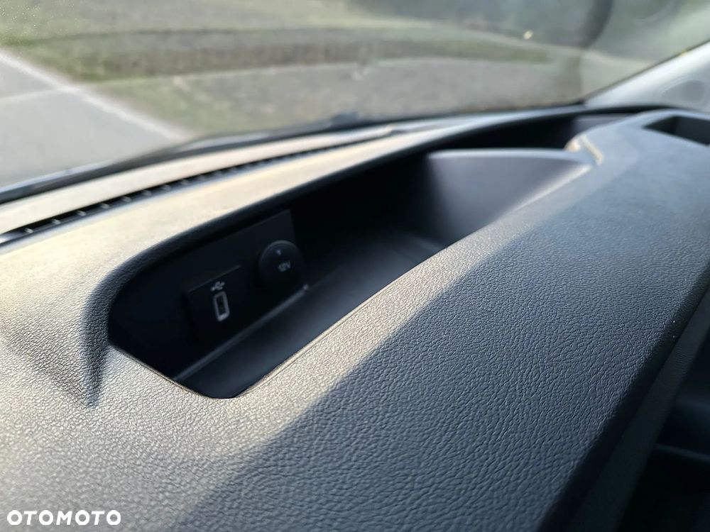 Ford Transit Custom - 28