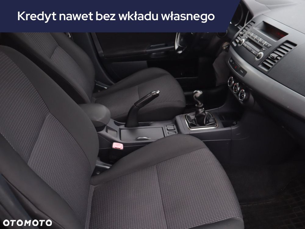 Mitsubishi Lancer - 11