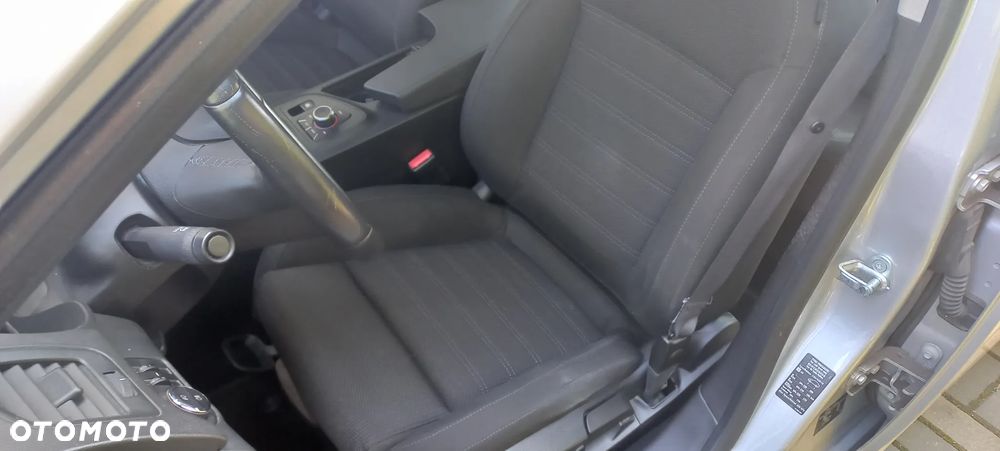 Opel Insignia 1.8 Design Edition - 13
