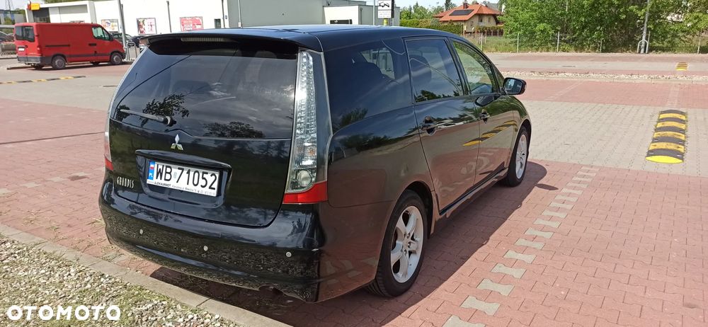 Mitsubishi Grandis - 4