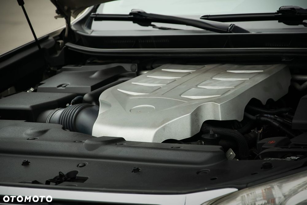 Lexus GX - 14