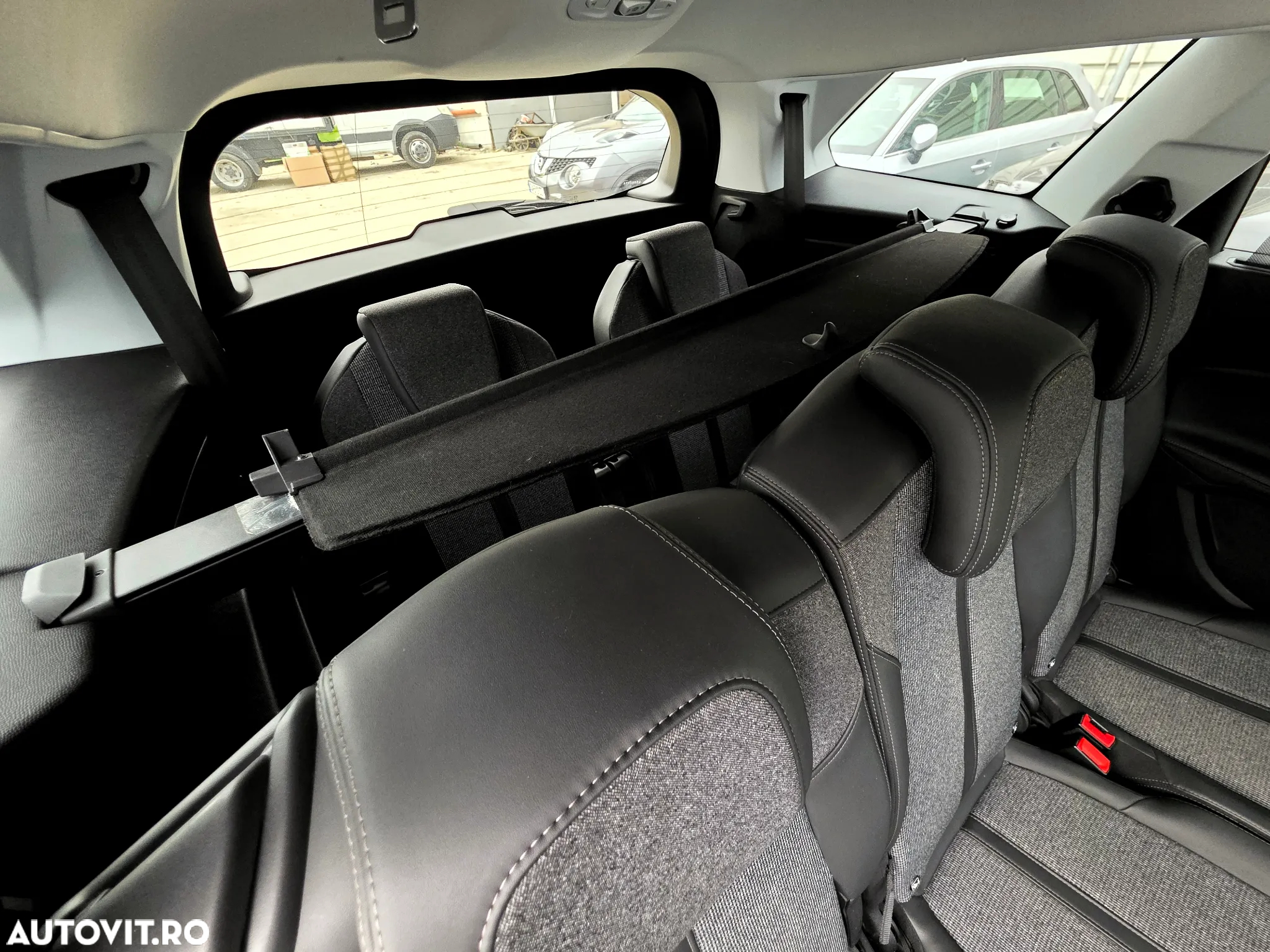 Peugeot 5008 2.0L BlueHDI EAT8 S&S GT Pack - 21