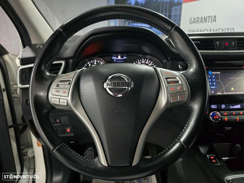 Nissan Qashqai 1.2 DIG-T N-Connecta - 11