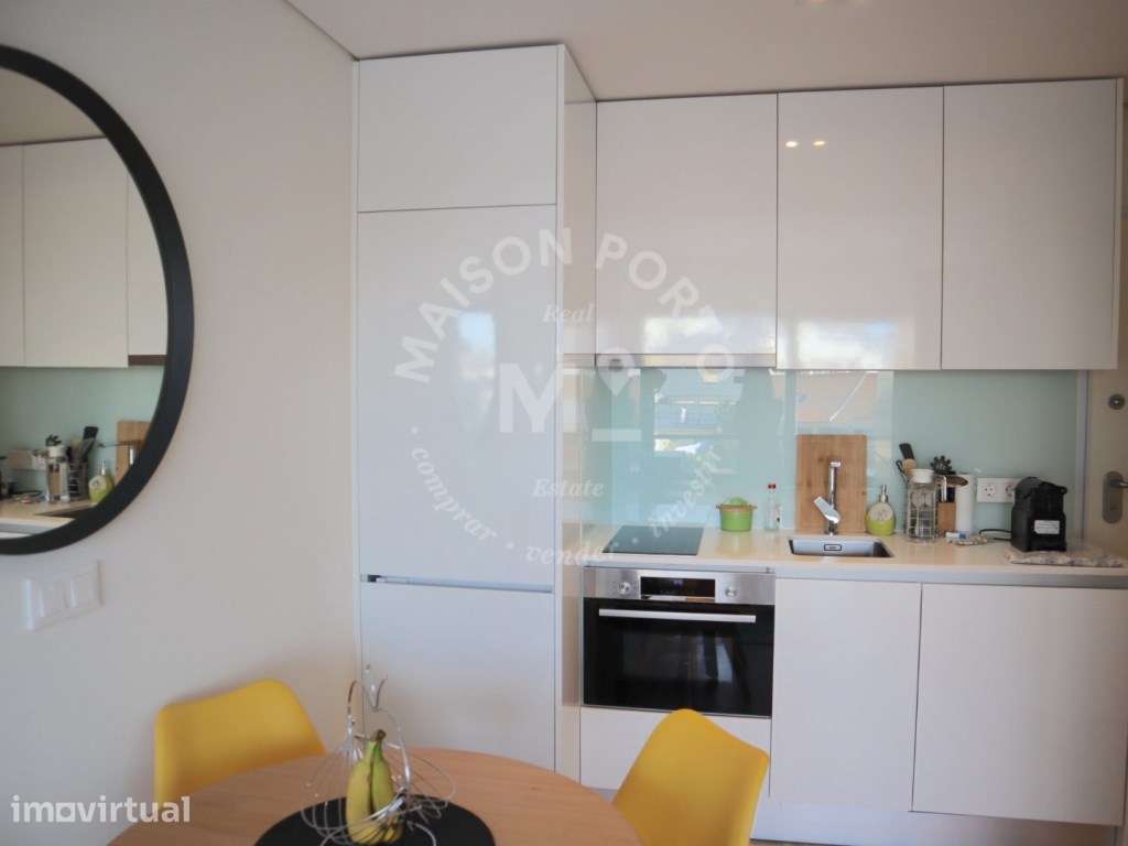 Apartamento T1 Totalmente Mobilado e Equipado - City Studio em Cond... - Grande imagem: 3/39