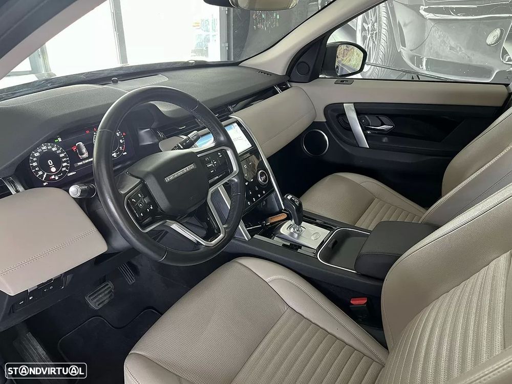 Land Rover Discovery Sport 1.5 I3 P300e AWD SE - 7
