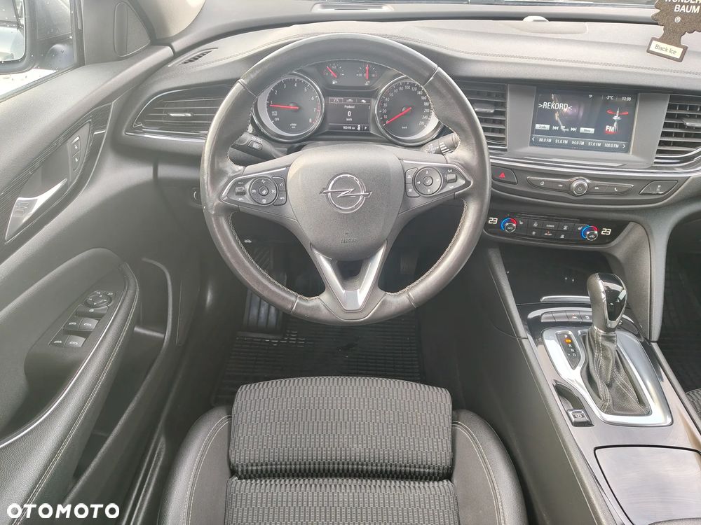 Opel Insignia 1.5 T GPF Elite S&S - 16