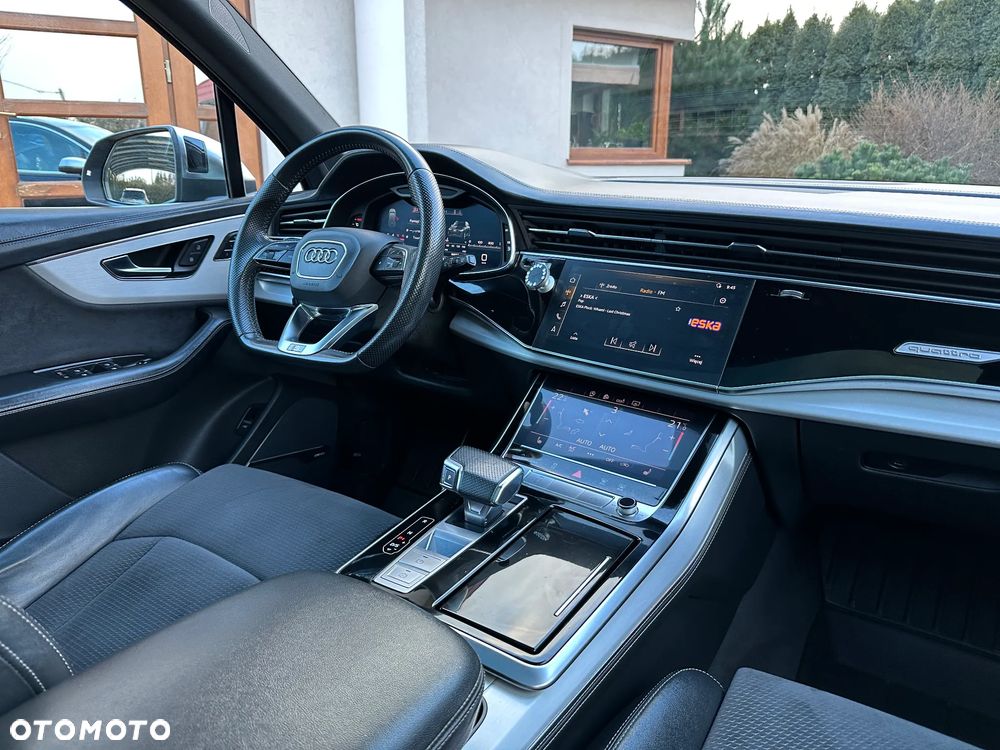 Audi SQ7 - 25