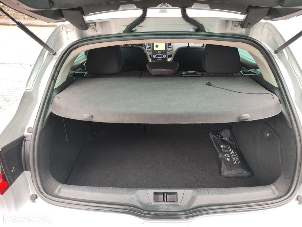 Renault Mégane 1.5 Blue dCi Limited - 7