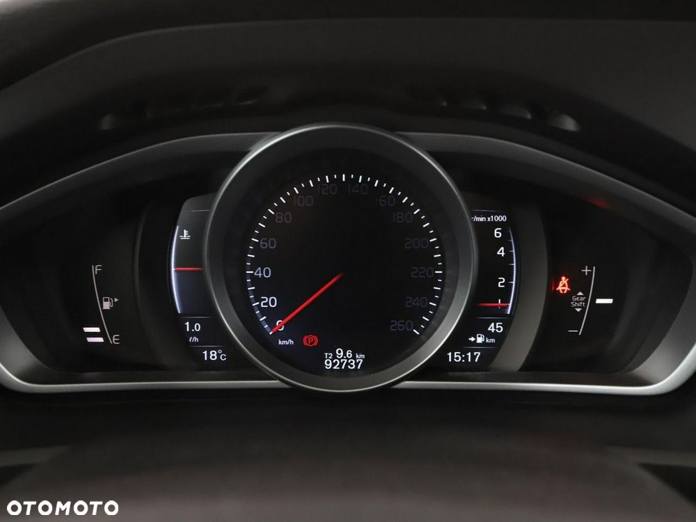 Volvo V40 T2 Linje You - 23