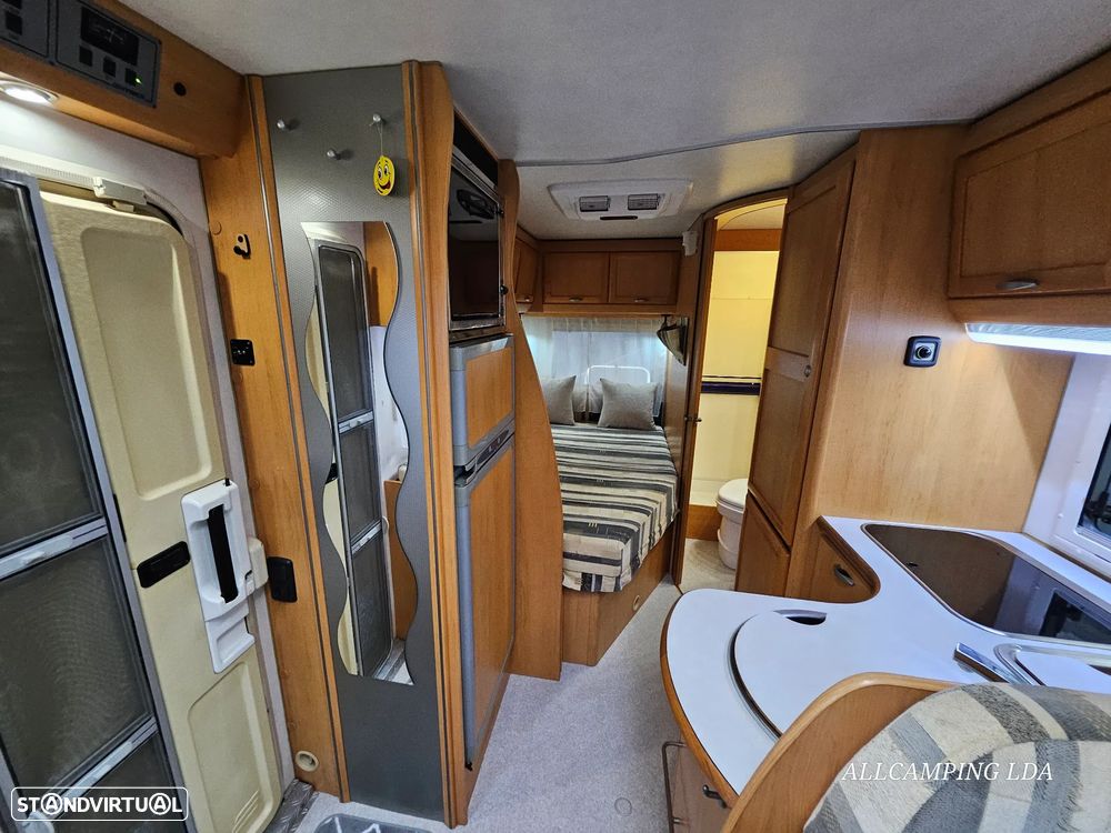 Hymer B Classic 655 CAMA FRANCESA + BASCULANTE - 48
