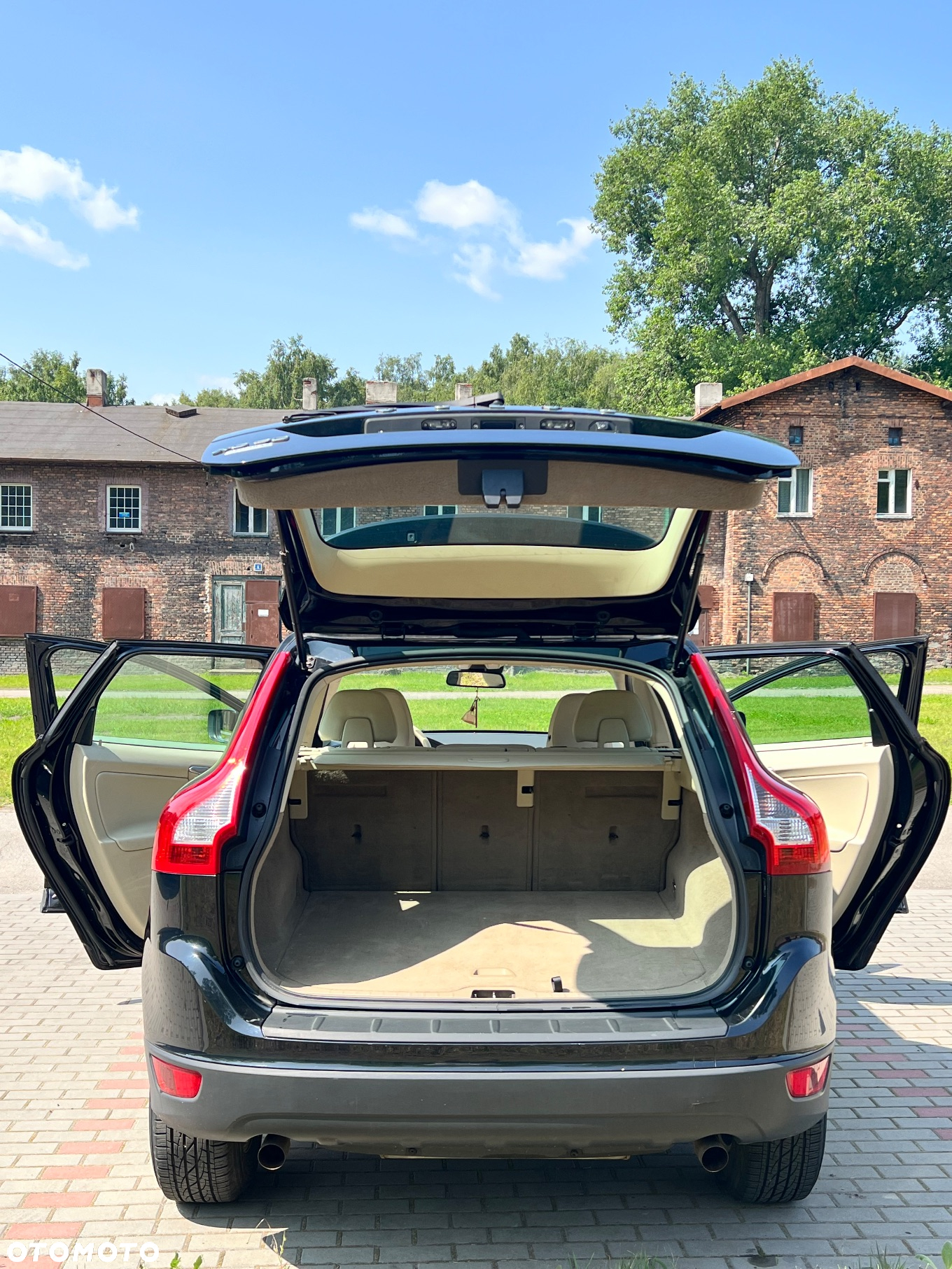 Volvo XC 60 - 26