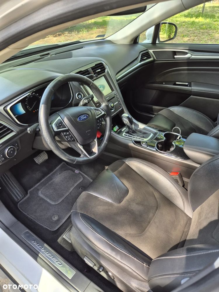 Ford Mondeo 2.0 Hybrid Titanium - 7