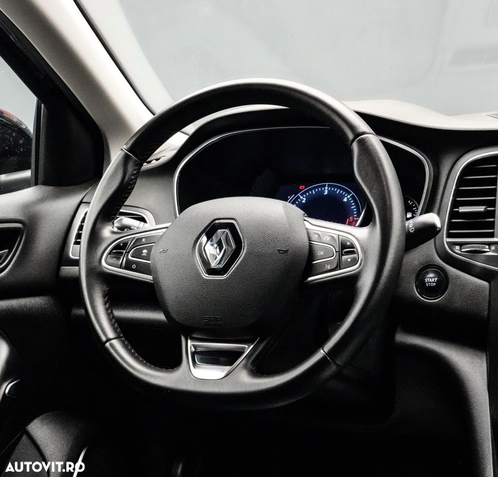 Renault Megane BLUE dCi EDC Limited - 18