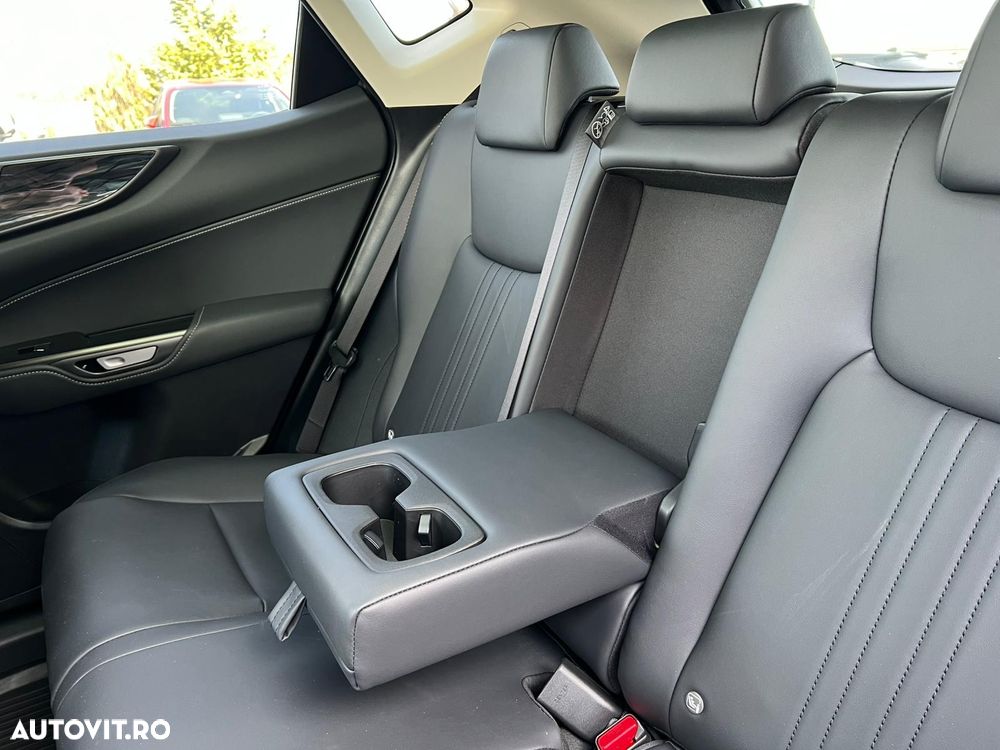 Lexus Seria NX 350h AWD CVT HEV Executive - 13