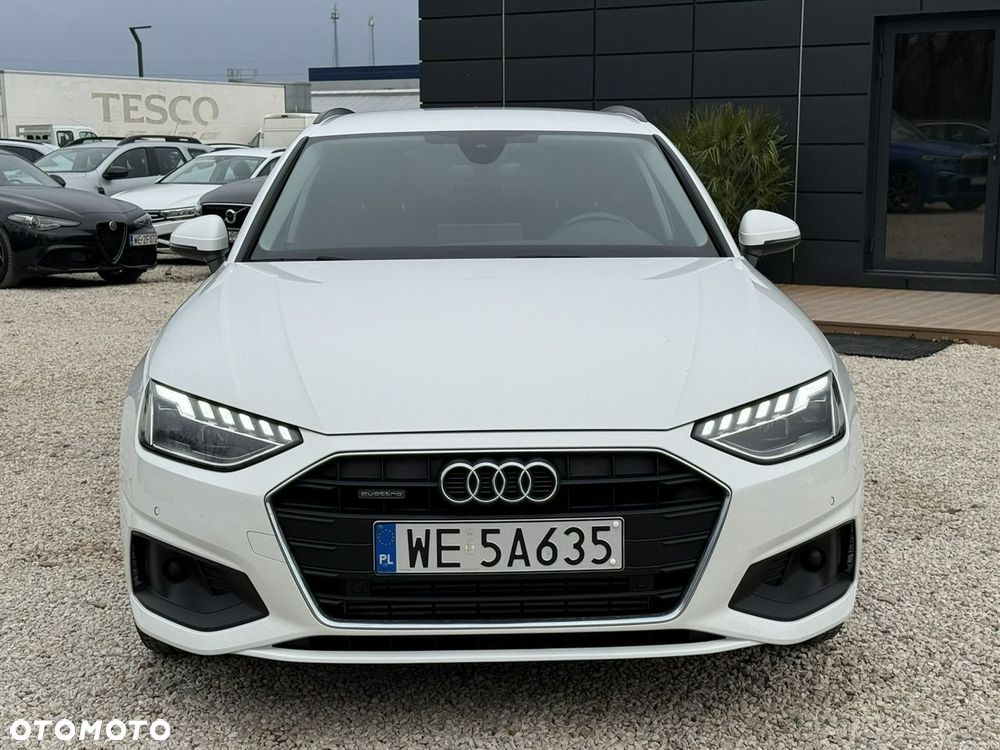 Audi A4 Avant 40 TFSI quattro S tronic - 8
