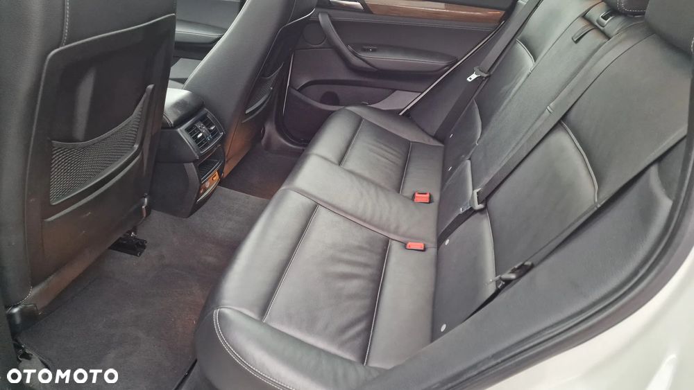 BMW X3 28i xDrive - 7