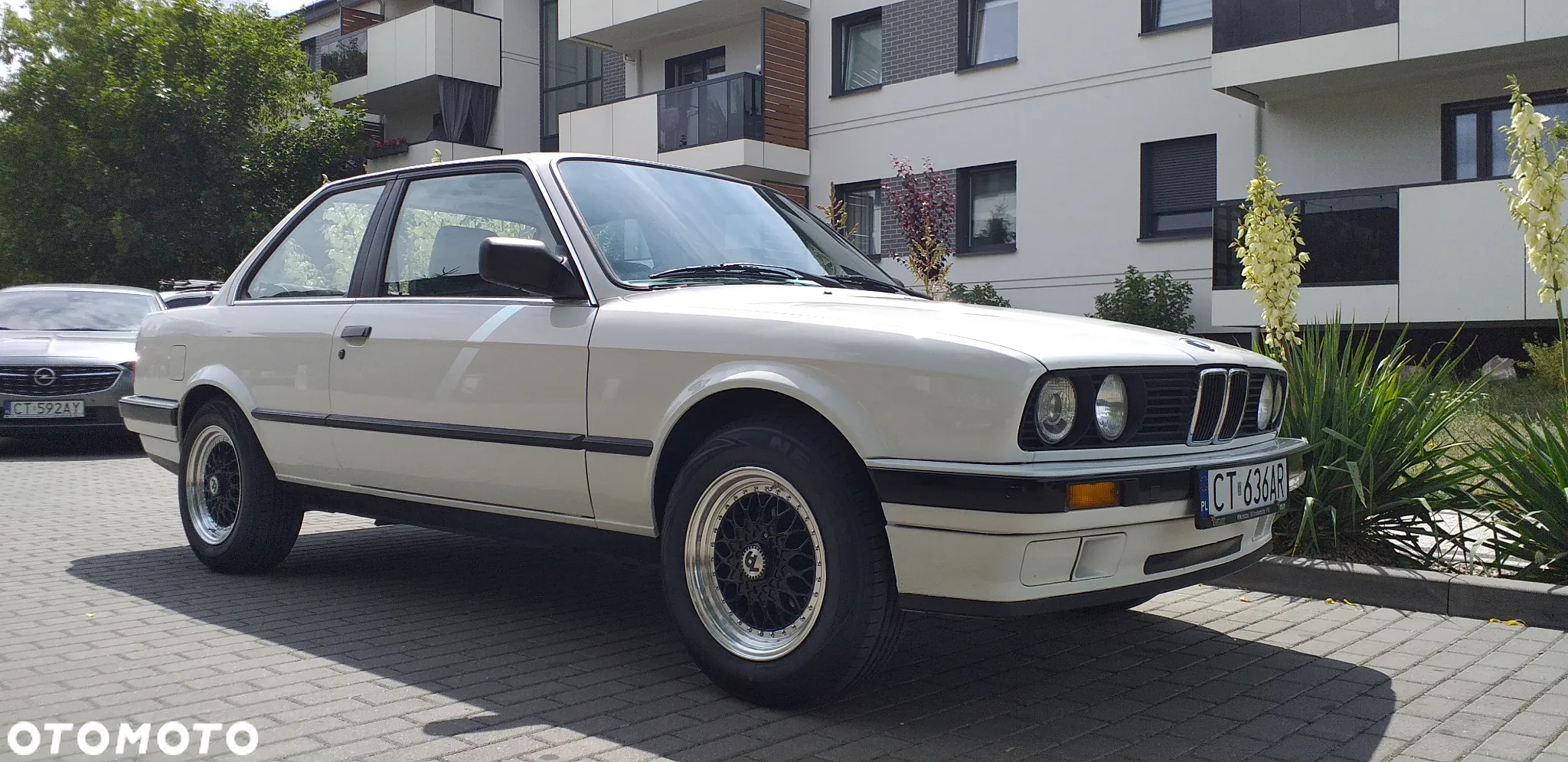 BMW Seria 3 318i - 13