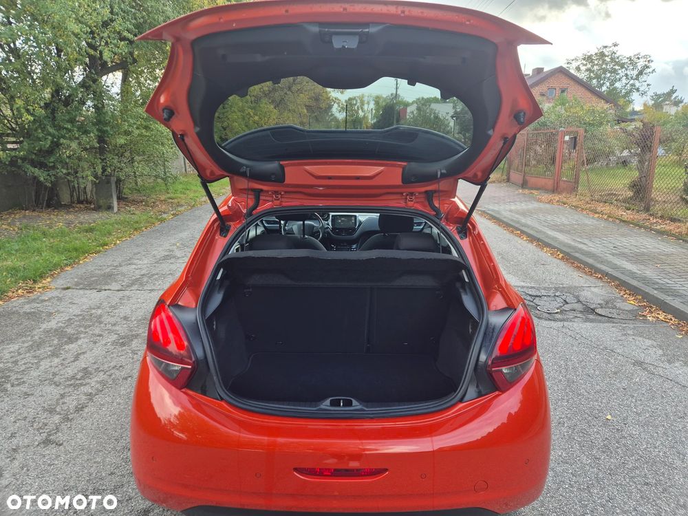 Peugeot 208 165 THP Stop & Start Allure - 9