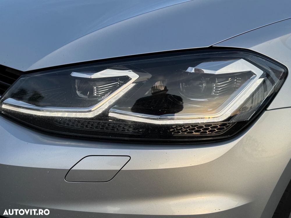 Volkswagen Golf 2.0 TDI SCR DSG Comfortline - 17