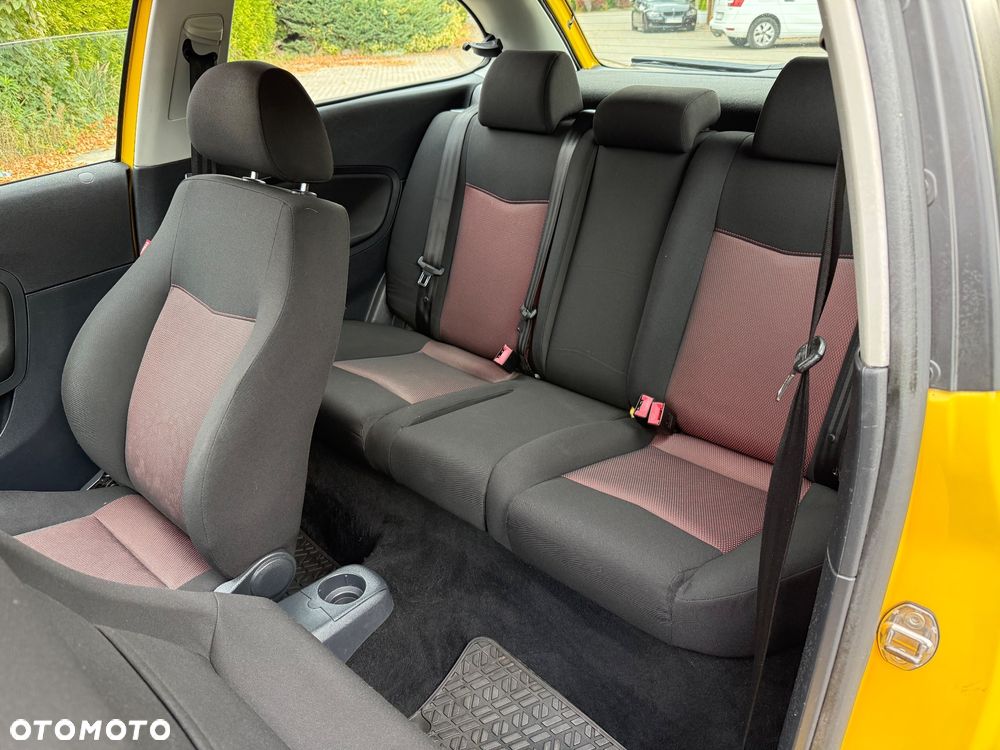 Seat Ibiza SC 1.4 16V Sport - 10