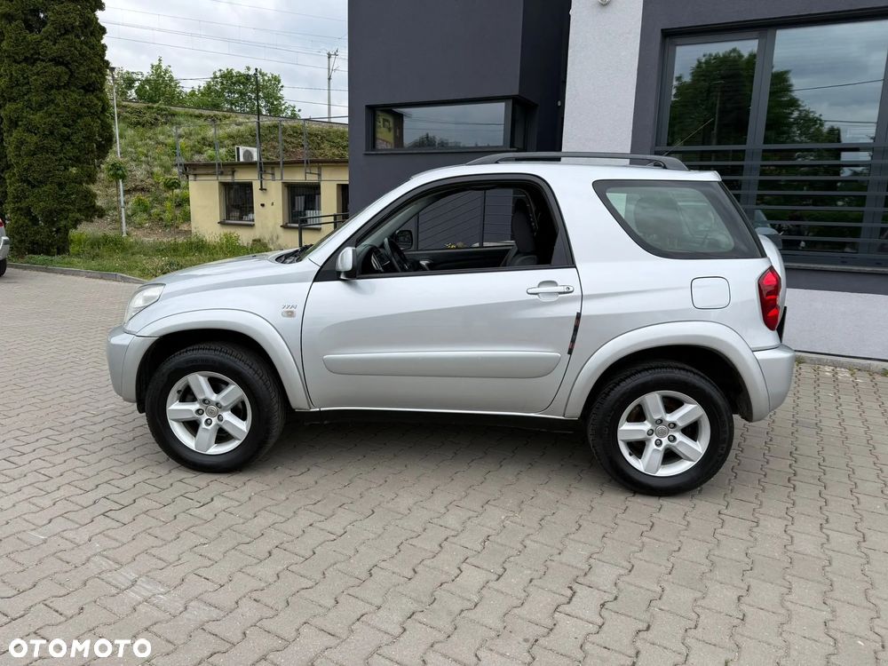 Toyota RAV4 4x4 Edition - 10