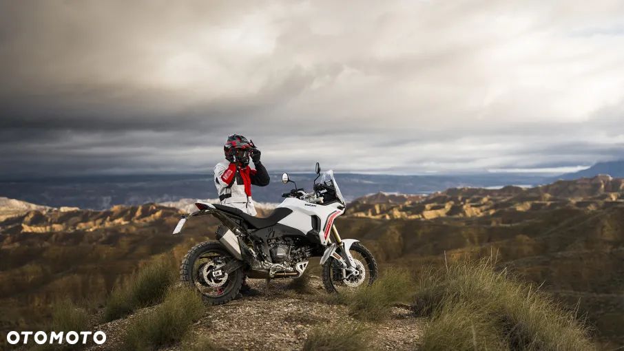 Ducati DesertX - 2