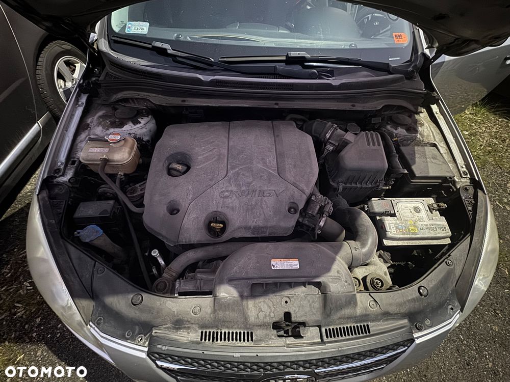 Kia Ceed - 27