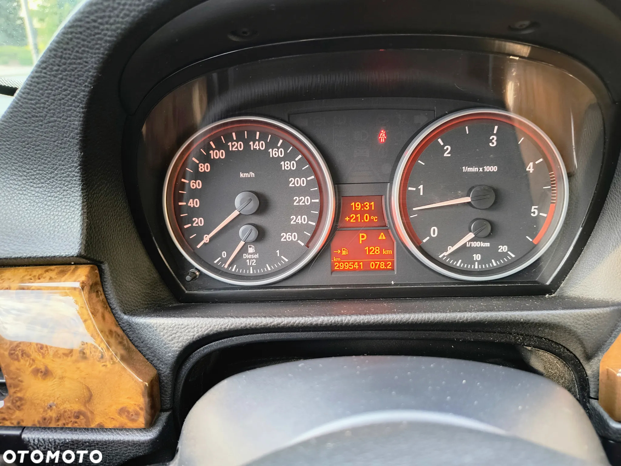 BMW Seria 3 325d DPF - 13