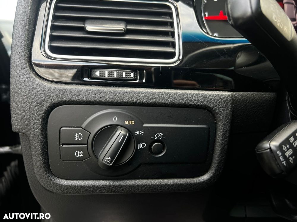 Volkswagen Touareg - 17