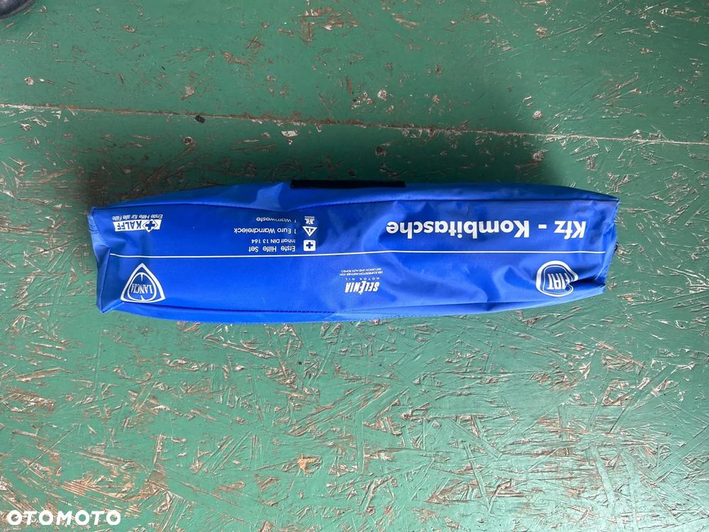 Apteczka samochodowa pierwsza pomoc FIAT FREEMONT - 1