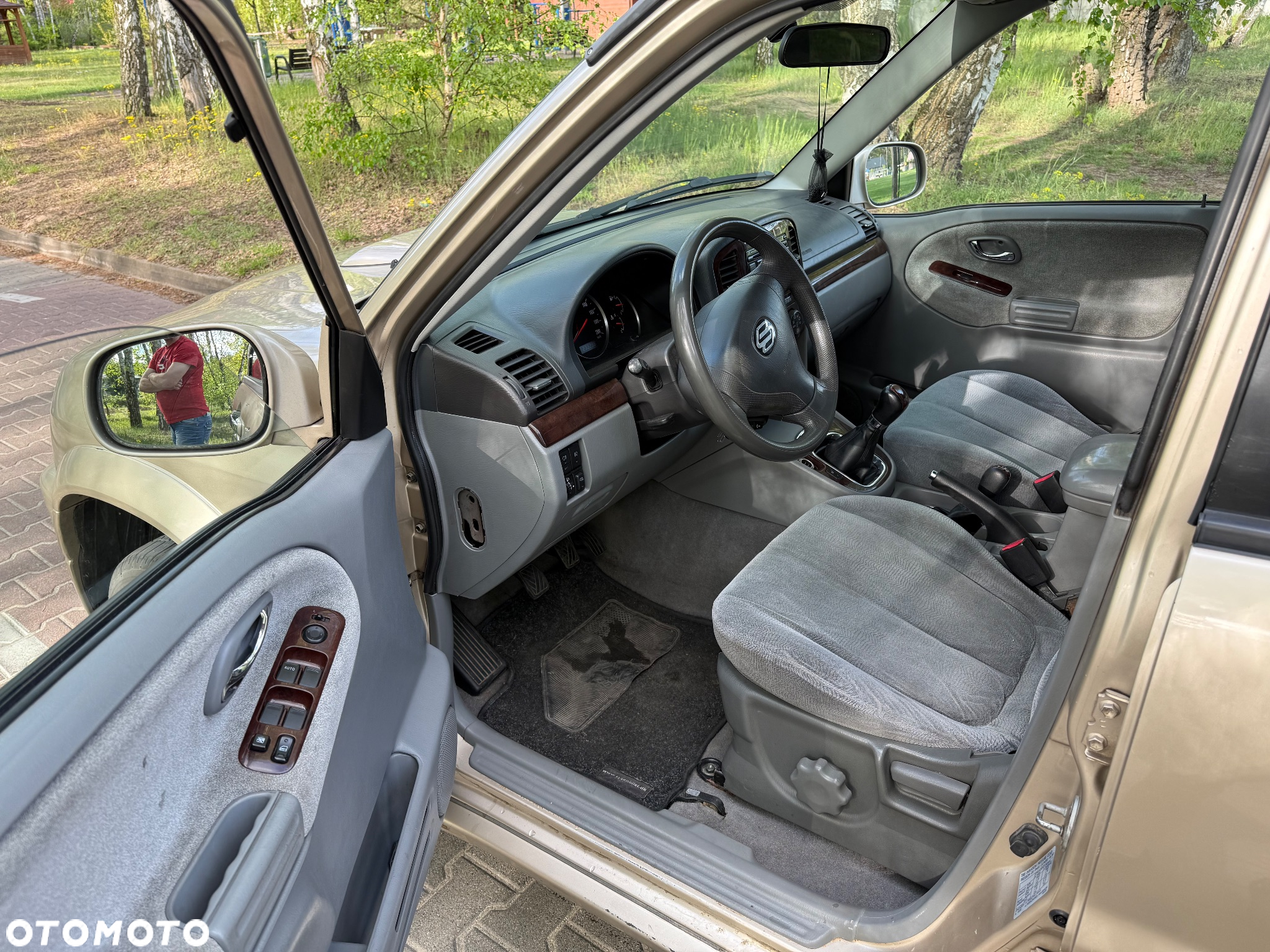 Suzuki Grand Vitara 2.0 HDi - 10
