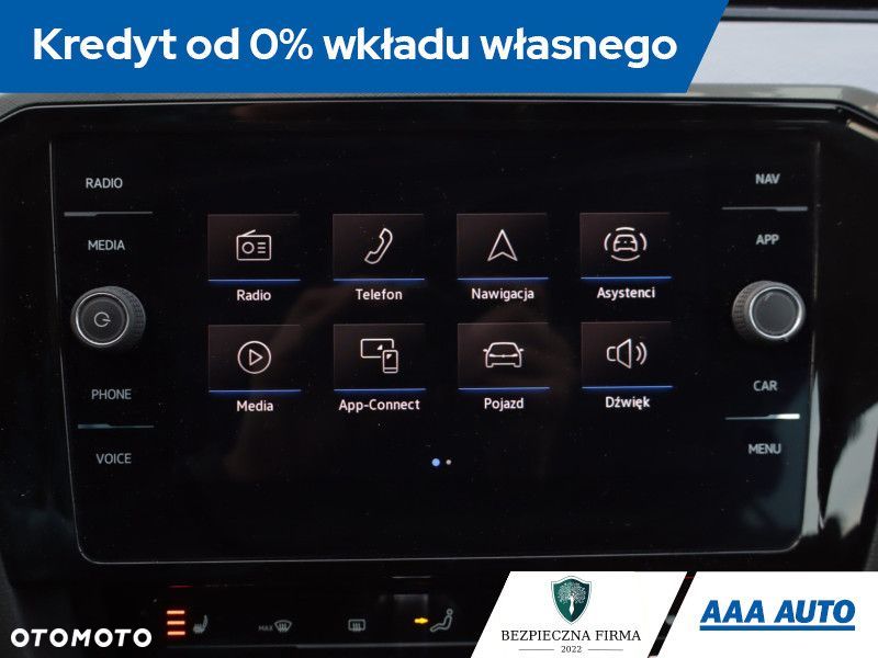 Volkswagen Passat Variant - 13