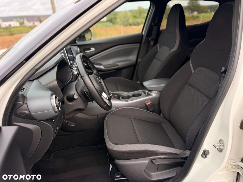 Nissan Juke 1.0 DIG-T N-Connecta DCT - 31