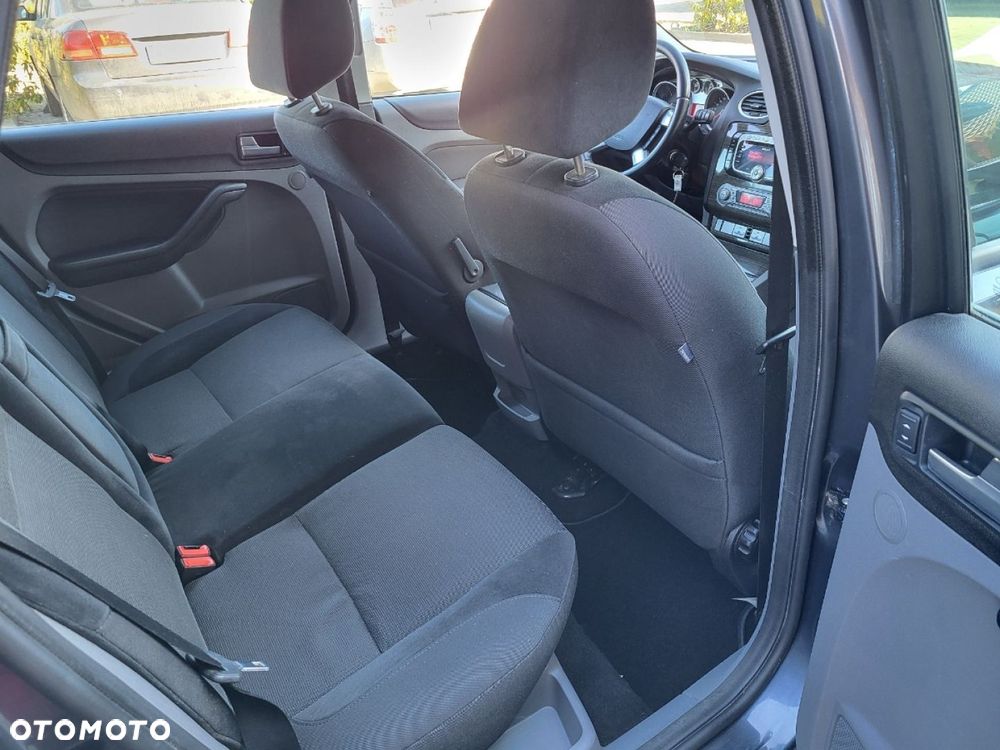Ford Focus - 9