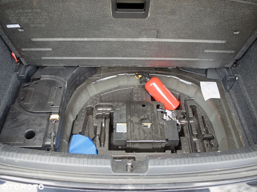 Volkswagen Polo - 22