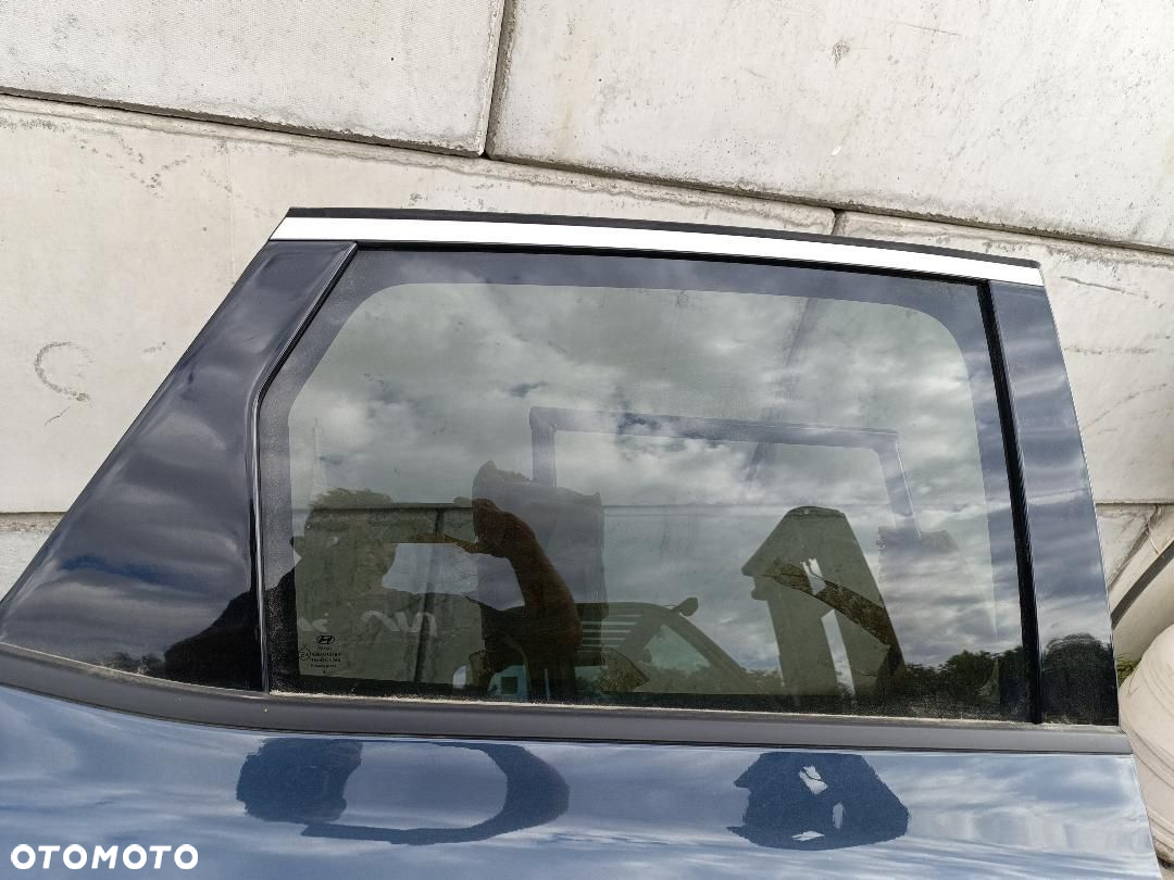 HYUNDAI TUCSON IV DRZWI PRAWE TYŁ - 9