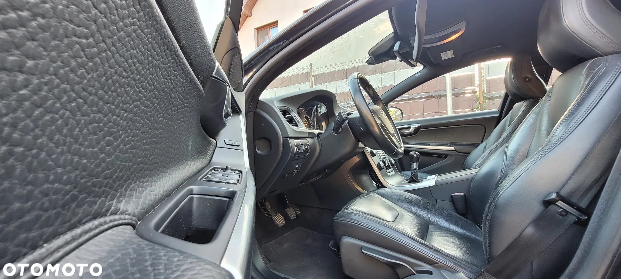 Volvo V60 D2 Kinetic - 12
